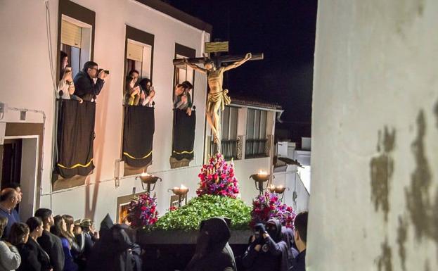 Lunes Santo de penitencia, oración y recogimiento en Jerez de los Caballeros