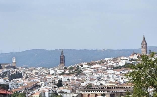 La Junta acuerda el cierre perimetral de Jerez de los Caballeros y Arroyo de San Serván