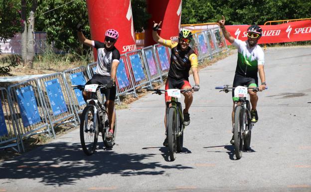 Jerez vuelve a vivir una magnífica jornada de ciclismo con el IX Maratón Templario BTT Open de España