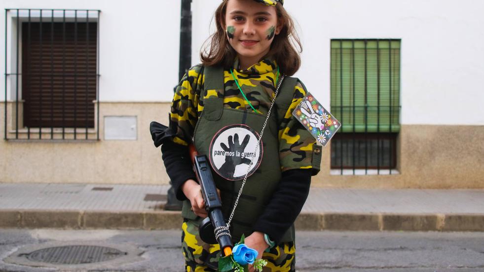El Carnaval vuelve a teñir de color y alegría las calles de Jerez