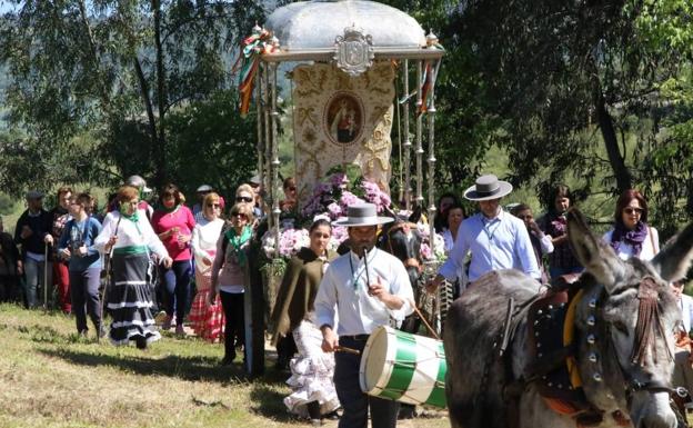 La Romería en honor de Nuestra Señora de Aguasantas se celebra este sábado, 30 de abril