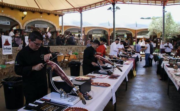 El Salón del Jamón Ibérico y la Dehesa vuelve con degustaciones, concursos y música