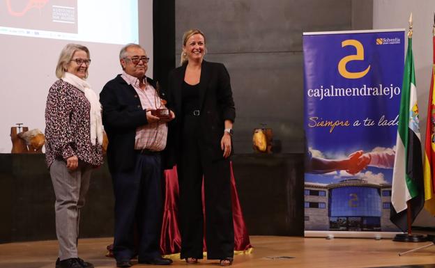 Industrias Cárnicas 'El Bellotero', de Jerez de los Caballeros, se alza con el trofeo 'Jamón de oro'