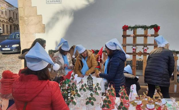 La Archicofradía del Santísimo Sacramento organiza, este sábado, su 'Mercadillo Solidario'