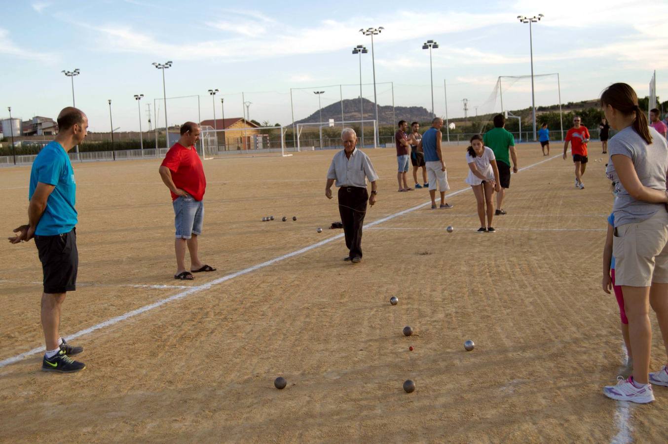 Los martes por la tarde, petanca en el parque