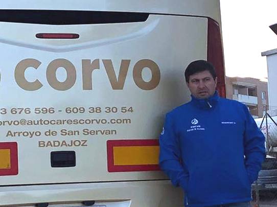 Fallece al volante el conductor del autobús del CD Zarceño