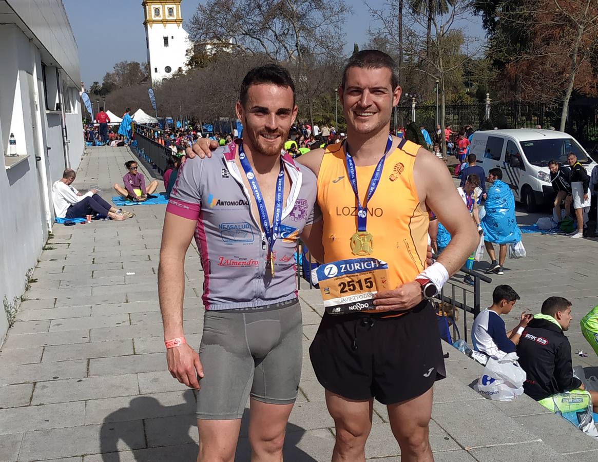 Destacada actuación de los corredores zarceños Juan Tejada y Javier Lozano en la maratón de Sevilla