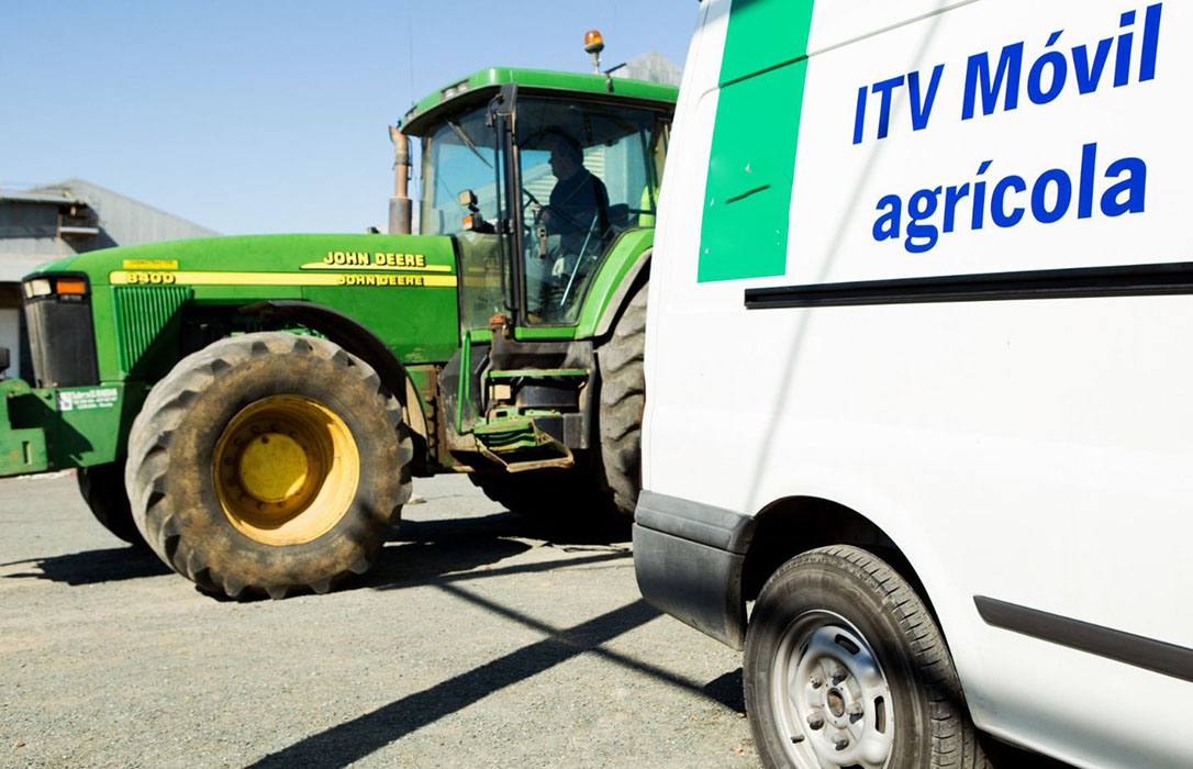 Los ciclomotores y vehículos agrícolas podrán pasar la ITV a partir del lunes