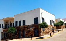 El Ayuntamiento ya gestiona la Residencia de Ancianos