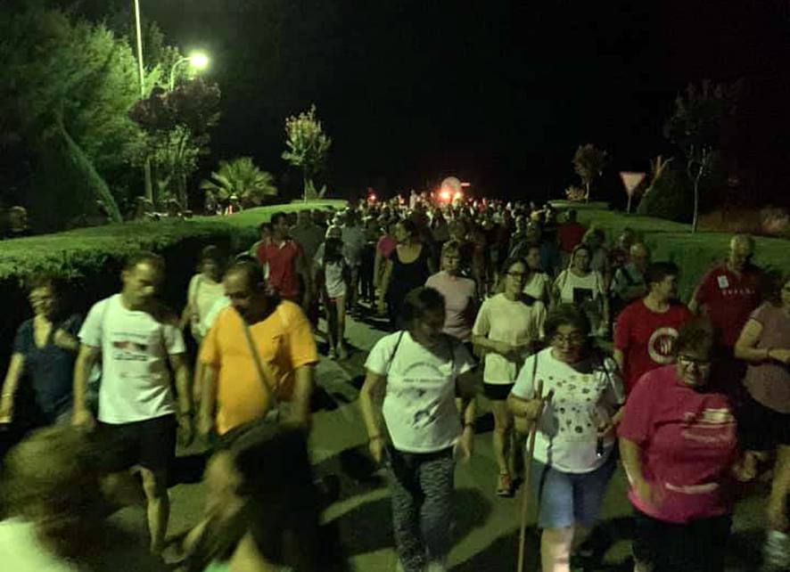 400 personas peregrinan de Villagonzalo a La Zarza