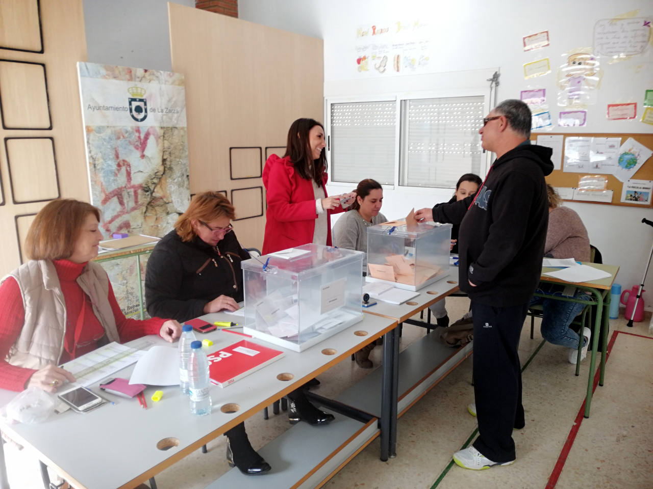 El Partido Socialista vuelve a ganar en la Zarza