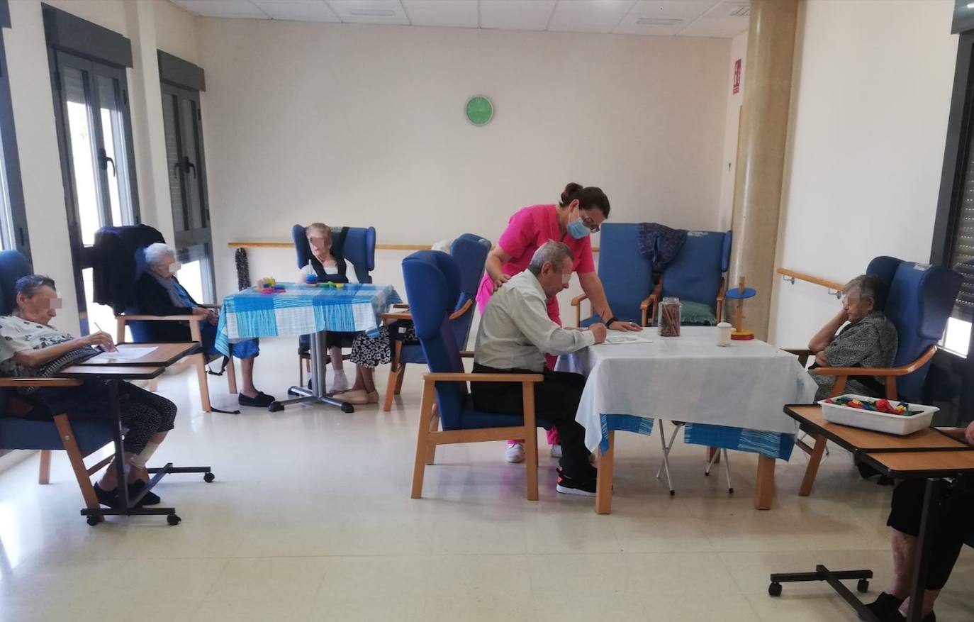 La Residencia de Mayores permitirá la visita semanal de una persona por interno