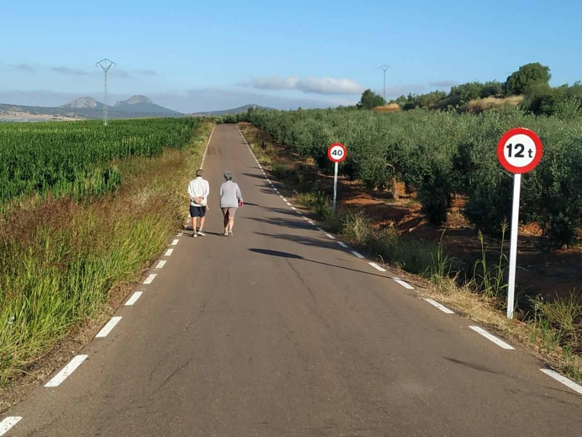 La Junta recepciona la obra de mejora del camino Vuelta al Cerro de San Isidro