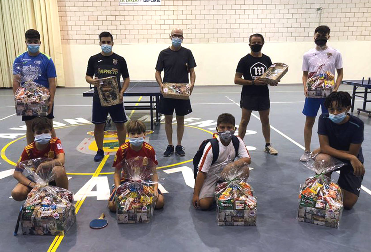 Finaliza el torneo de tenis de mesa
