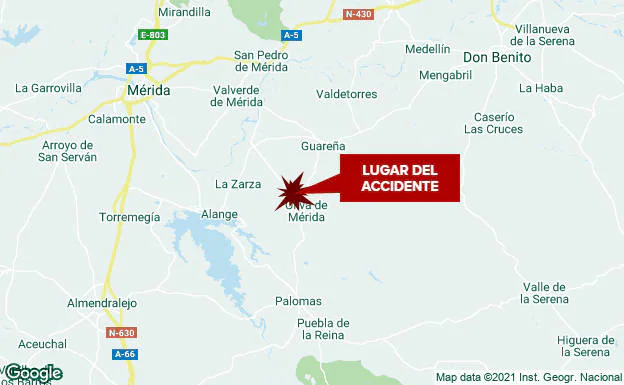 Fallece una mujer de 35 años tras el vuelco de un vehículo cerca de Oliva de Mérida