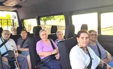 La Residencia de Mayores de La Zarza estrena un vehículo adaptado