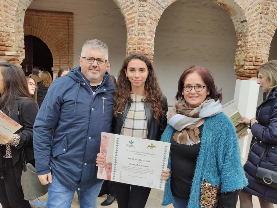 Una llerenense, premiada con los premios Espiga de Educación, de Caja Rural