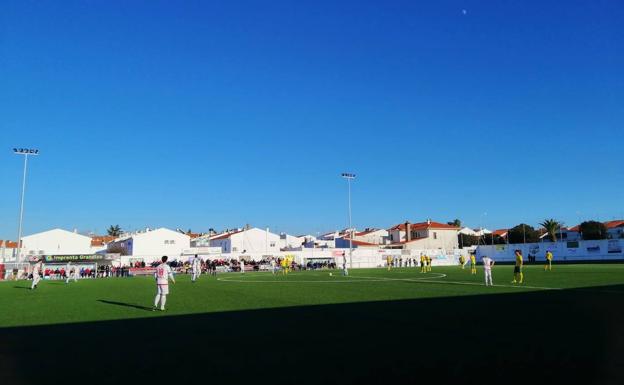 El Llerenense despide la primera vuelta con una derrota ante el Olivenza