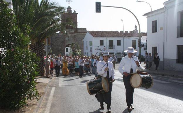 El 15 de mayo no será fiesta local