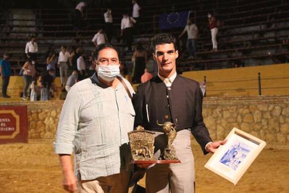 El Chorlo se alza con la victoria en Carmona