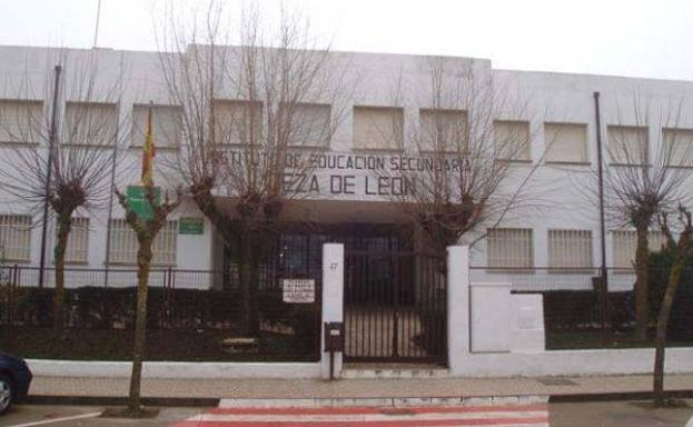 El IES Llerena envía instrucciones sobre el comienzo del curso a los alumnos confinados