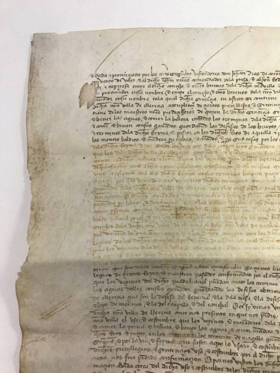 Restauran el documento más antiguo de Llerena