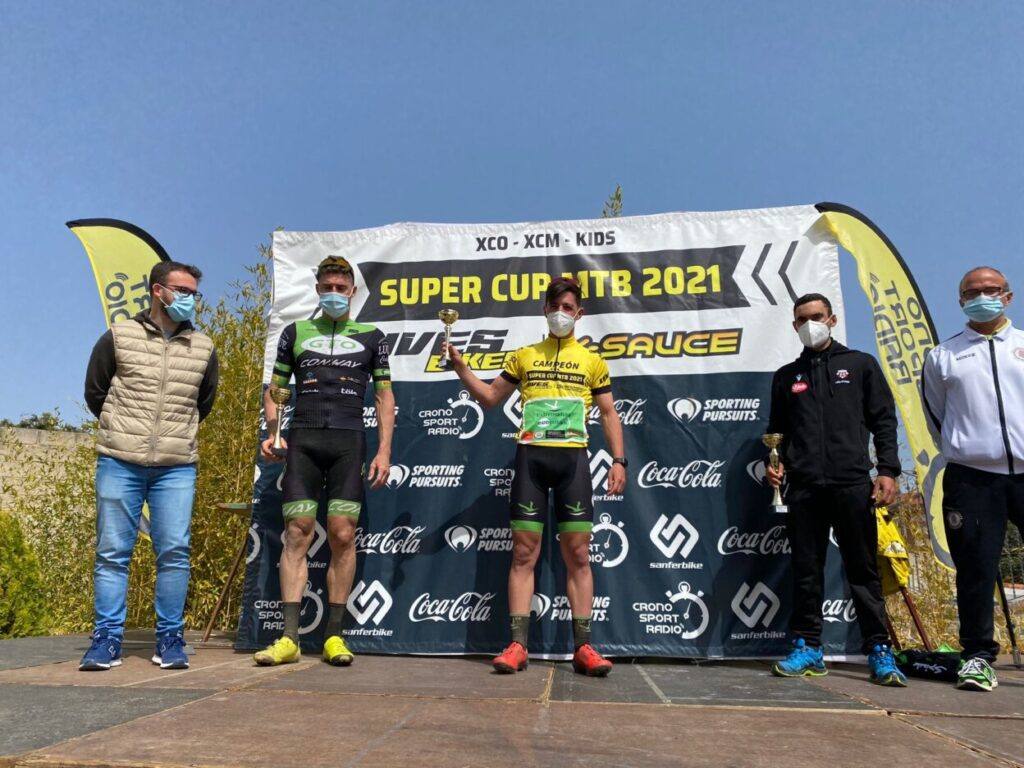 Manu Cordero, vencedor absoluto de la Super Cup MTB