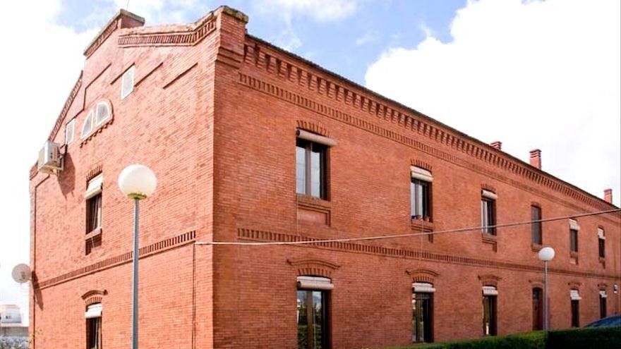 La Casa Roja denuncia la retirada de ayudas y subvenciones por parte de la Junta