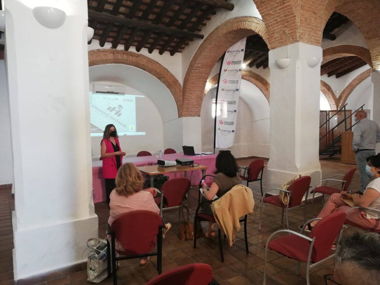 Feria acoge un nuevo encuentro de ciudades Conjuntos Históricos