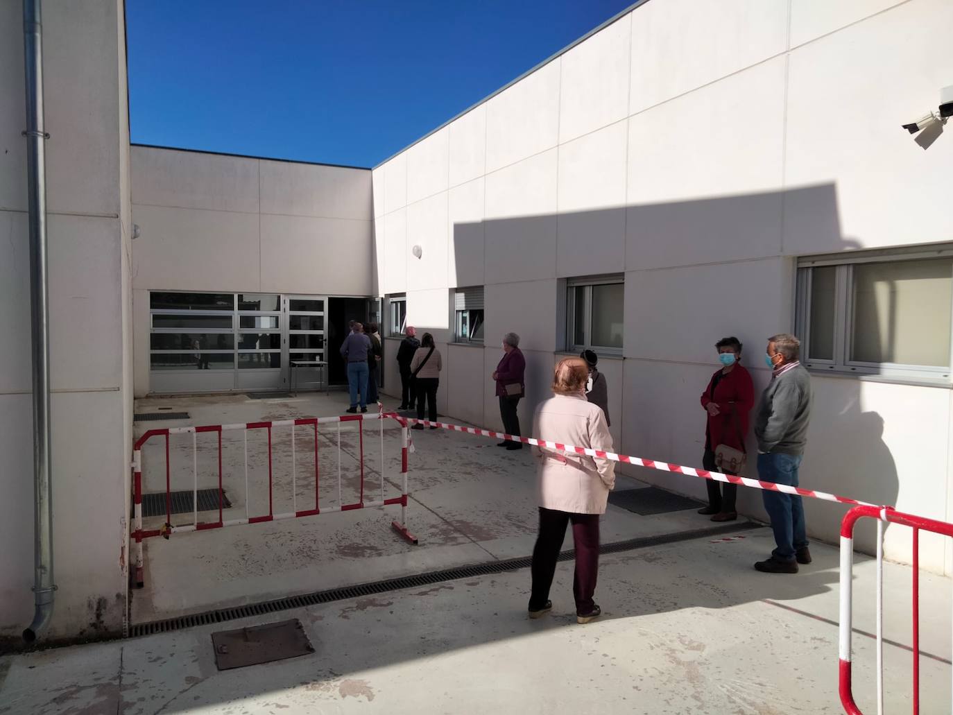 La vacunación en Llerena se sitúa ya en la franja de los 30 años