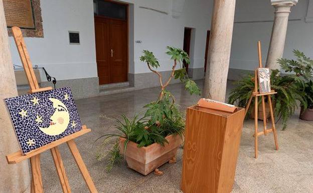 Exposición de mosaicos en Ayuntamiento