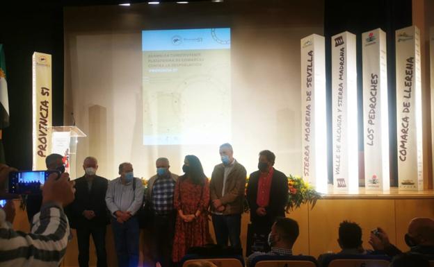 La Mancomunidad de Llerena y CEDER Campiña Sur, presentes en la constitución de 'Provincia 51'