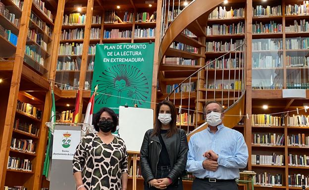 La Biblioteca Municipal 'Arturo Gazul' acoge el acto institucional del Día de las Bibliotecas