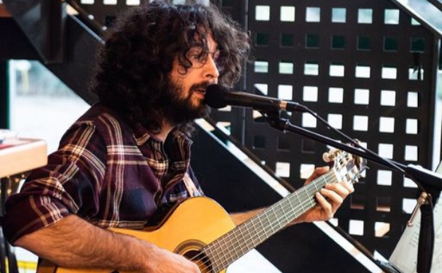 Mario Morgaño estrena 'La criticona', su nuevo sencillo