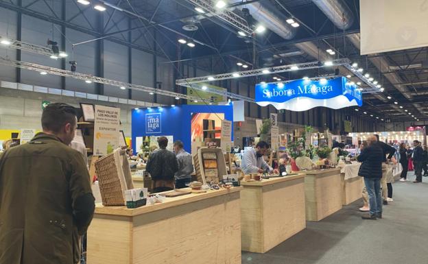 El chef llerenense Raúl Regaña visita el Salón Gourmets 2022 de Madrid