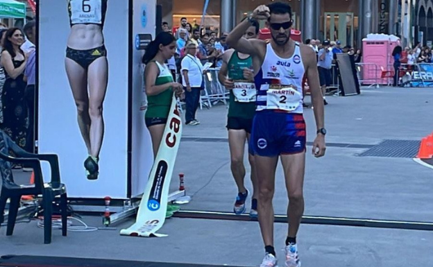 Álvaro Martín gana el Gran Premio Cantones
