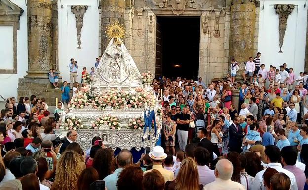 El Ayuntamiento presenta la programación de las Fiestas Mayores Patronales
