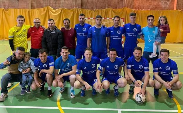 Peluquería Nuevo Estilo y Maimona Wireless se llevan la Copa del Ayuntamiento de fútbol sala