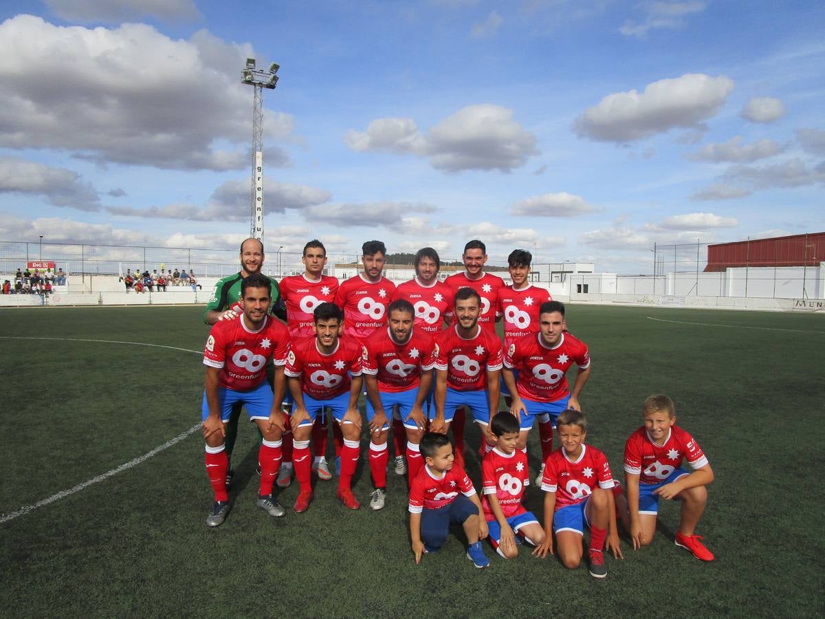 El derby frente al Zafra acabó en empate pero, por ocasiones, debió ganarlo la Estrella