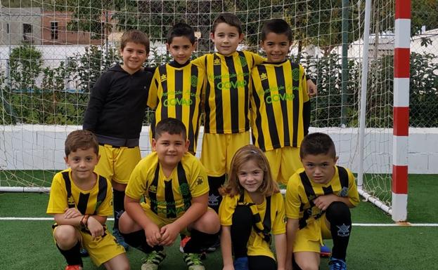 Éxito total de la V edición del torneo de fútbol base organizado por el Obis F.C. y la Yeyi
