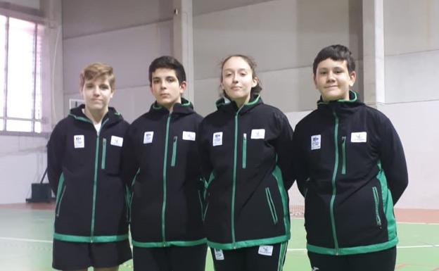 El balonmano santeño con la selección a Santander