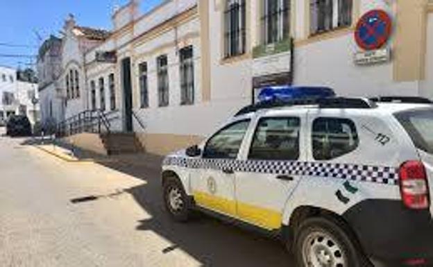 Policia Local Y Guardia Civil Velan Por El Cumplimiento Del Estado De Alarma Los Santos De Maimona Hoy