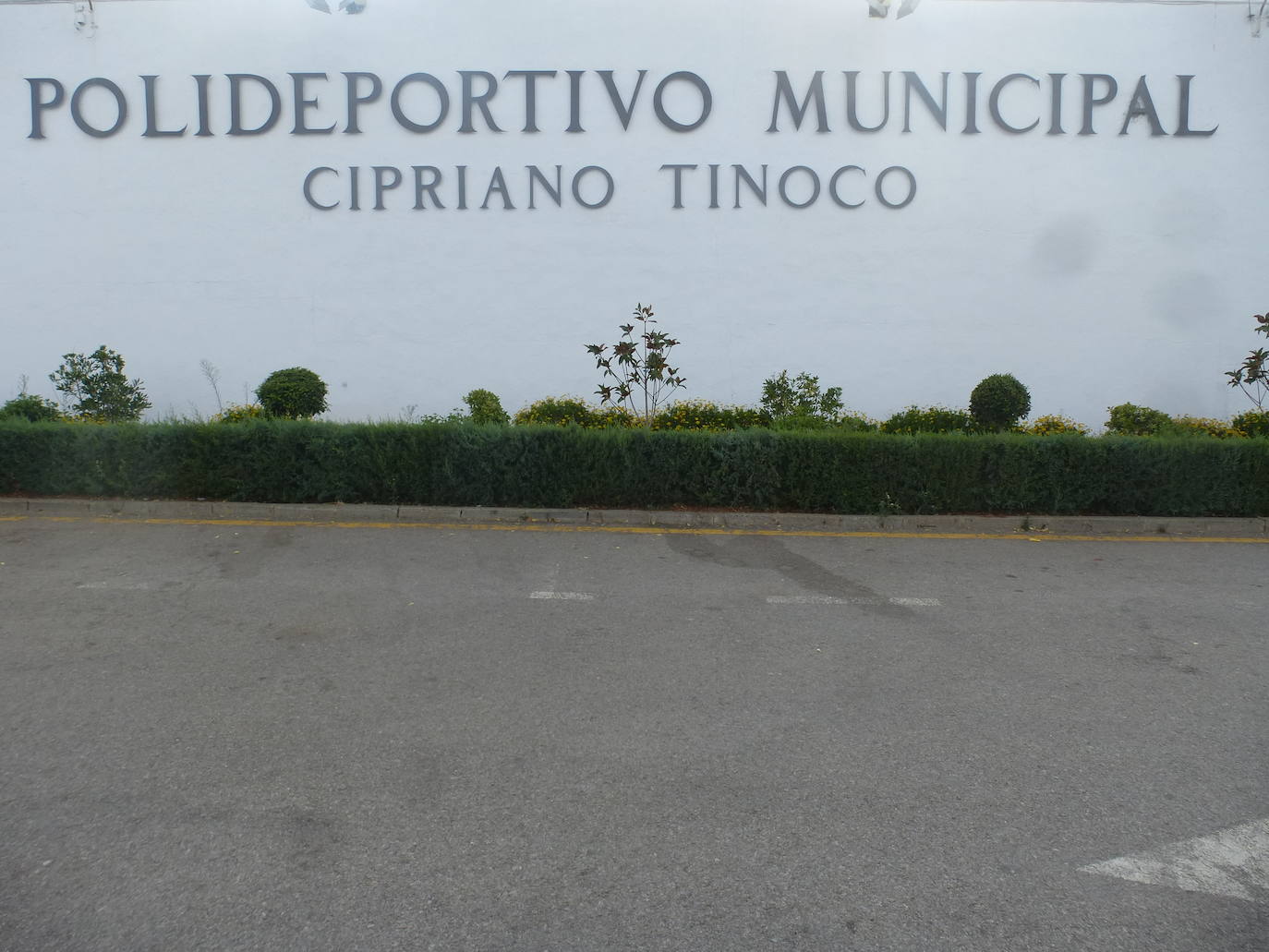 La Escuela Municipal de Deportes en silencio absoluto