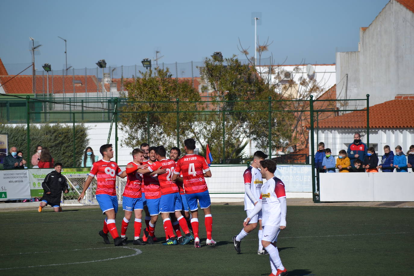 La Estrella se impone al Usagre ganando su primer partido