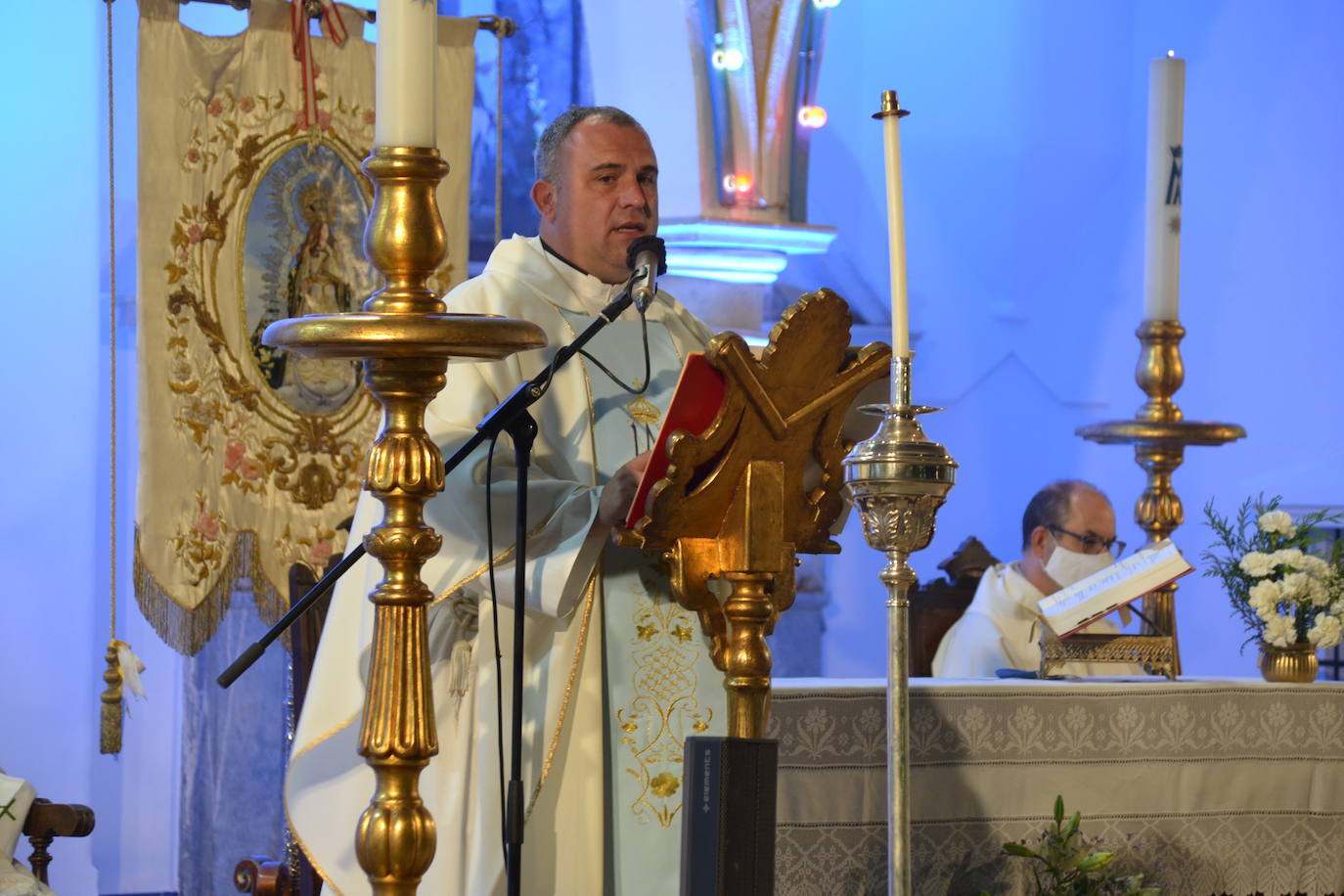 El vicario de la parroquia de Los Santos, José Antonio Sequeda, pregonará el sábado la Semana Santa