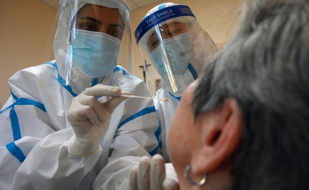 Vuelven a subir los casos COVID y ya son 14 afectados en Los Santos, según el Centro de Salud