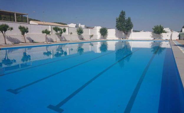 En la piscina municipal trabajarán durante el verano 6 socorristas y 2 enfermeros