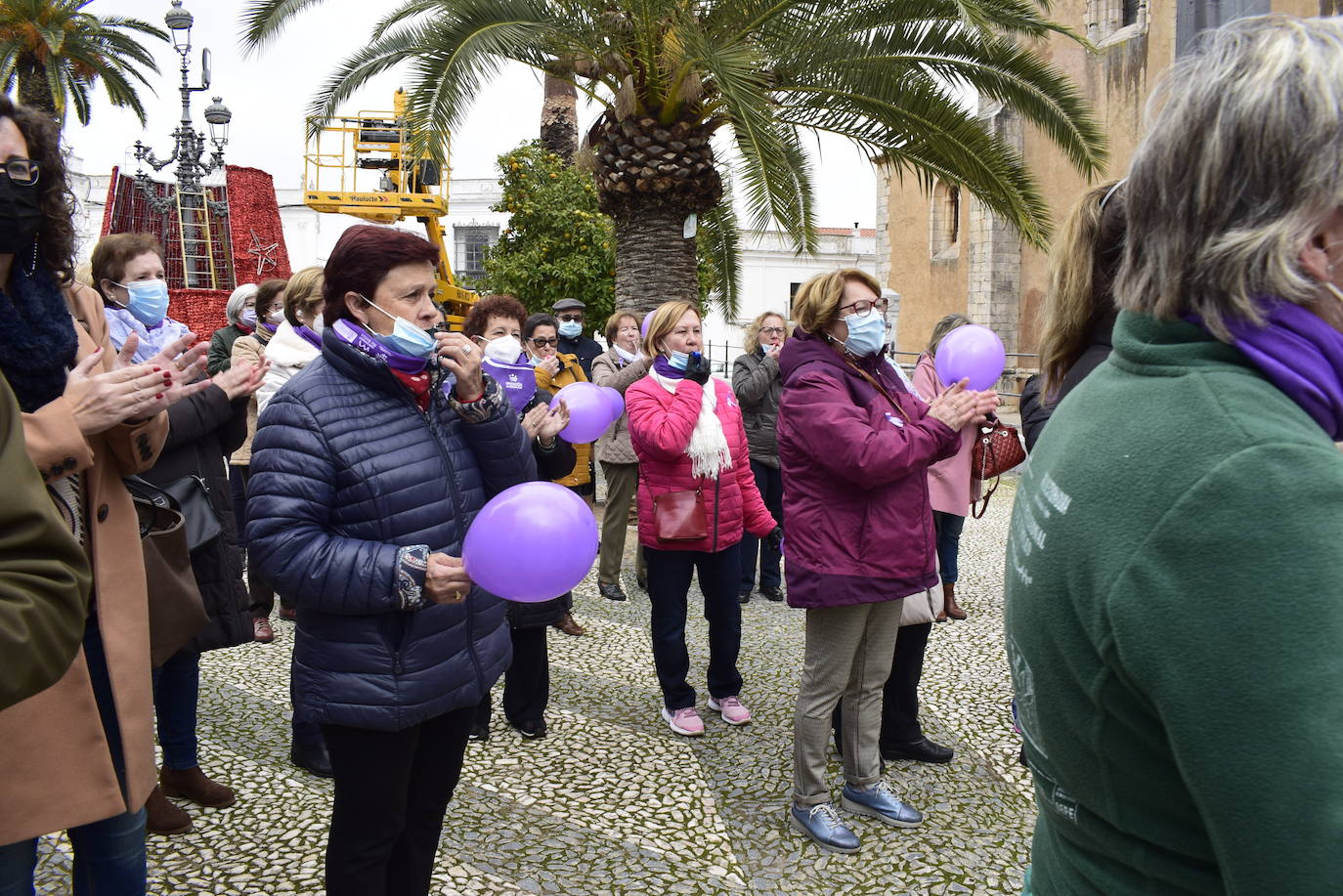 Hoy se ha hecho ruido contra las violencias machistas en la Plaza de España