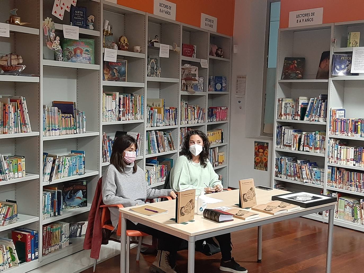 Las autoras María Pachón y Elena Cayeiro han presentado un libro de experiencias en Nicaragua