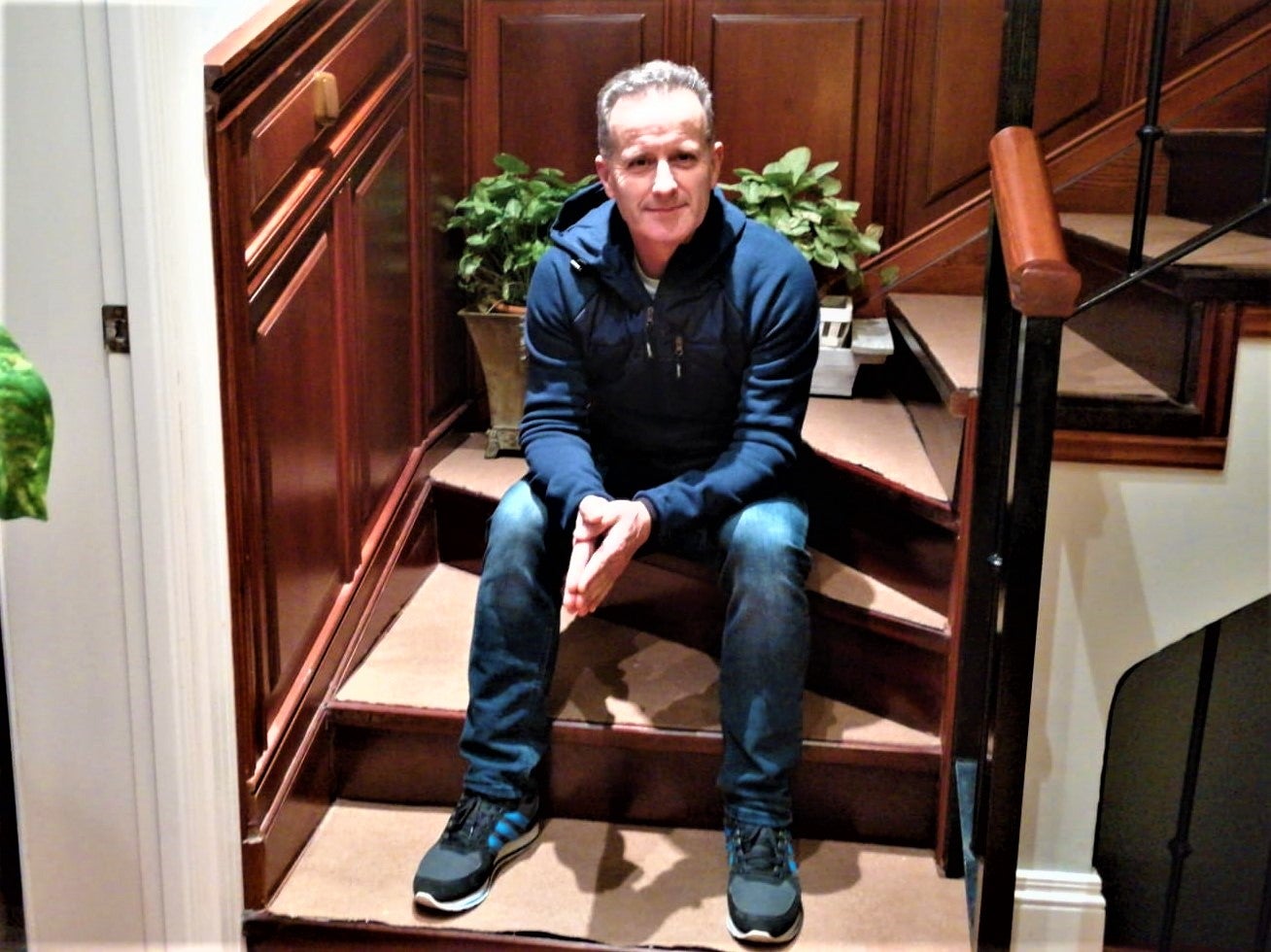 «La invasión de los espejos» de Joaquín Ortiz primer premio de cuentos navideños